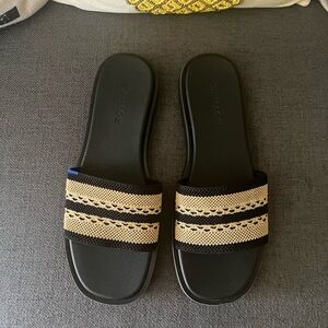Rothy's The Slide Sandal (Gilded Crochet)